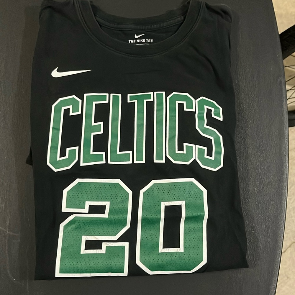 Boston Celtics tee